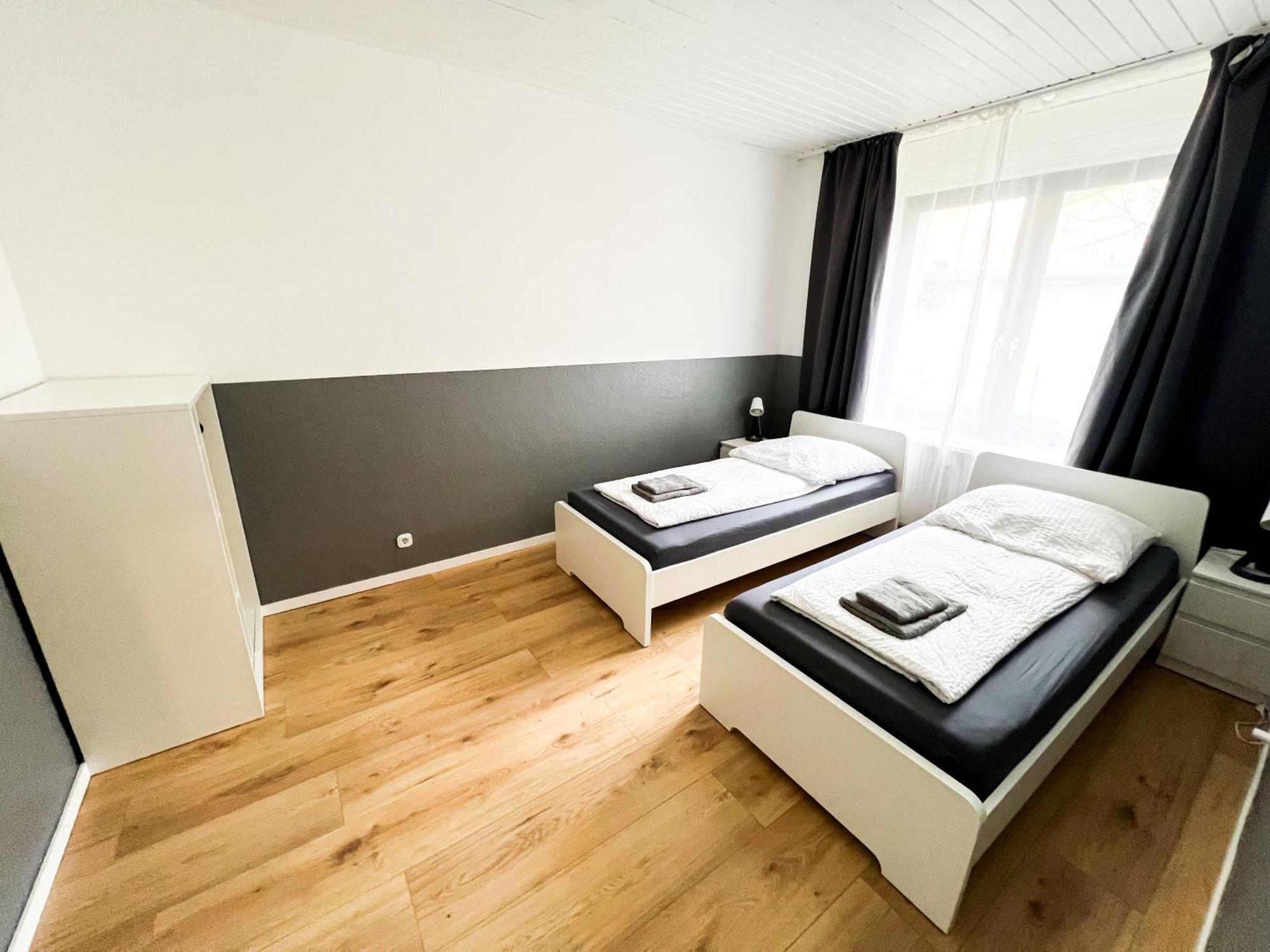 Krefeld House - 20 Min To Dus Airport & Messe Apartment Exterior foto